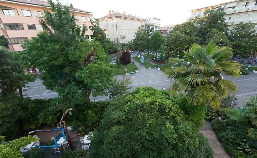 Albergo Alla Spiaggia Grado Exterior foto